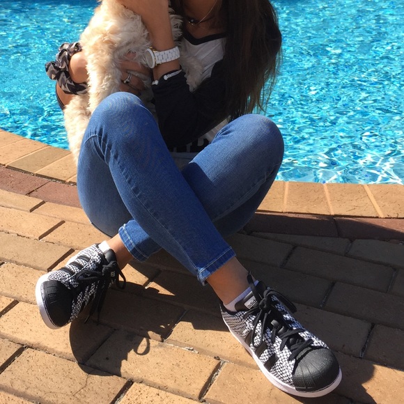 Adidas Superstar Snakeprint Sneaker - Picture 15 of 16